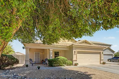 2122 E Andalusian Loop, San Tan Valley, AZ 85140 - Photo 4