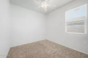 24542 W Raymond St, Buckeye, AZ 85326 - Photo 16