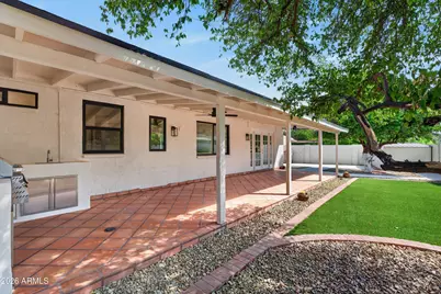 8631 E Sage Drive, Scottsdale, AZ 85250 - Photo 30