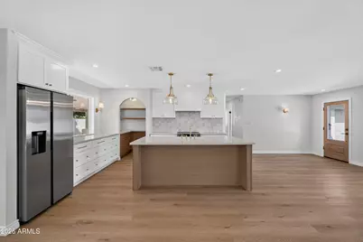 8631 E Sage Drive, Scottsdale, AZ 85250 - Photo 14