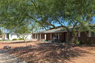 1746 E Greenway St, Mesa, AZ 85203 - Photo 2