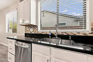 14528 W Cameron Dr, Surprise, AZ 85379 - Photo 32