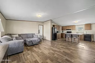 22425 W Pleasant Ln, Wittmann, AZ 85361 - Photo 4