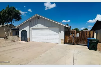 4136 W Corrine Drive, Phoenix, AZ 85029 - Photo 2