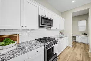 19775 W Exeter Blvd, Litchfield Park, AZ 85340 - Photo 16