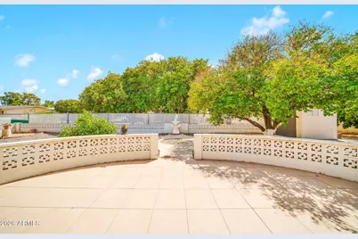 11045 W Salem Drive, Sun City, AZ 85351 - Photo 46