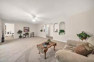 11045 W Salem Dr, Sun City, AZ 85351 - Photo 18