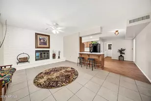 11045 W Salem Dr, Sun City, AZ 85351 - Photo 14