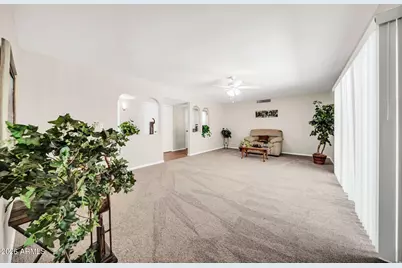 11045 W Salem Drive, Sun City, AZ 85351 - Photo 22