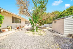11045 W Salem Dr, Sun City, AZ 85351 - Photo 48