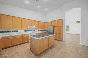 1223 W Waltann Ln, Phoenix, AZ 85023 - Photo 14