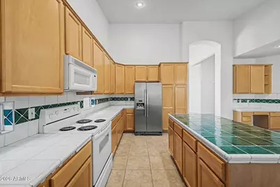 1223 W Waltann Lane, Phoenix, AZ 85023 - Photo 8