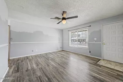 7214 W Desert Cove Avenue, Peoria, AZ 85345 - Photo 10