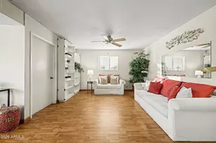 11208 N 38th Pl, Phoenix, AZ 85028 - Photo 16
