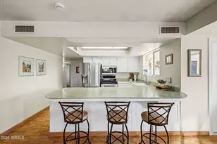 11208 N 38th Pl, Phoenix, AZ 85028 - Photo 12