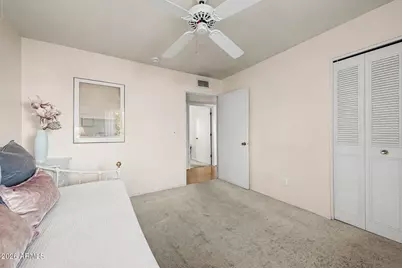11208 N 38th Place, Phoenix, AZ 85028 - Photo 22