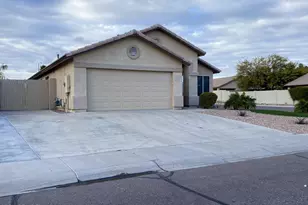 8022 W Salter Dr, Peoria, AZ 85382 - Photo 2