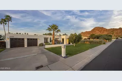 2020 E State Avenue, Phoenix, AZ 85020 - Photo 1