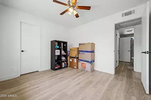 18240 N 32nd Ln, Phoenix, AZ 85053 - Photo 18