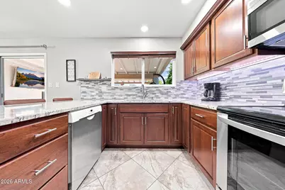 922 S Ember Circle, Mesa, AZ 85208 - Photo 14