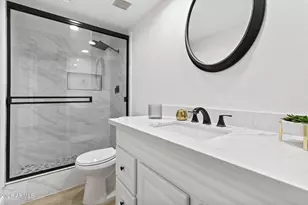 7747 W Flower St, Phoenix, AZ 85033 - Photo 28