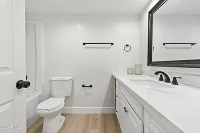 7747 W Flower Street, Phoenix, AZ 85033 - Photo 18