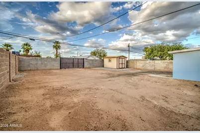 2030 W Monte Vista Road, Phoenix, AZ 85009 - Photo 38