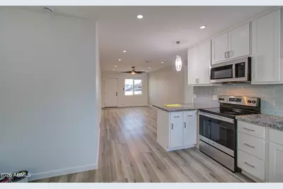 2030 W Monte Vista Road, Phoenix, AZ 85009 - Photo 14