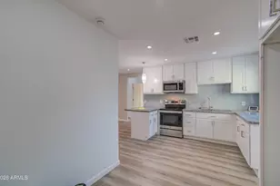 2030 W Monte Vista Rd, Phoenix, AZ 85009 - Photo 10