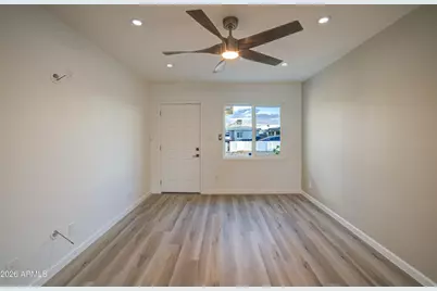 2030 W Monte Vista Road, Phoenix, AZ 85009 - Photo 6
