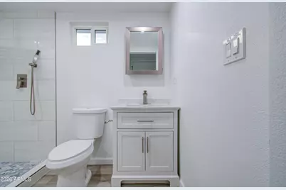 2030 W Monte Vista Road, Phoenix, AZ 85009 - Photo 20