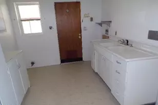 564 E Noble Dr, Globe, AZ 85501 - Photo 14