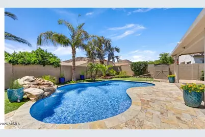 5511 W Molly Lane, Phoenix, AZ 85083 - Photo 2