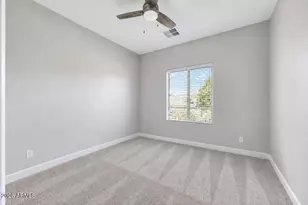 5511 W Molly Ln, Phoenix, AZ 85083 - Photo 16