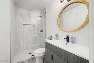 2602 E Larkspur Dr, Phoenix, AZ 85032 - Photo 26