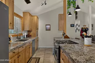 9907 Heritage Dr, Flagstaff, AZ 86004 - Photo 4