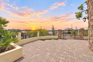 1304 E Villa Theresa Dr, Phoenix, AZ 85022 - Photo 6