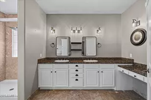 1304 E Villa Theresa Dr, Phoenix, AZ 85022 - Photo 12
