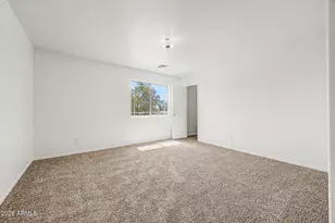 1988 E Silversmith Trail, San Tan Valley, AZ 85143 - Photo 32