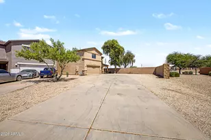 1988 E Silversmith Trail, San Tan Valley, AZ 85143 - Photo 8