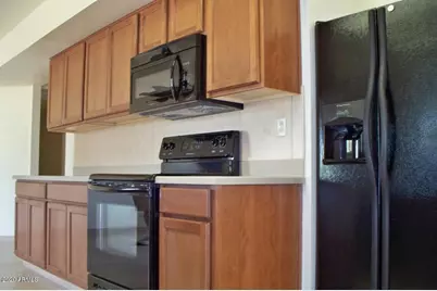 10772 W Crosby Drive, Sun City, AZ 85351 - Photo 4