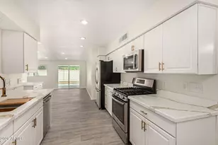 3756 E Acoma Dr, Phoenix, AZ 85032 - Photo 4