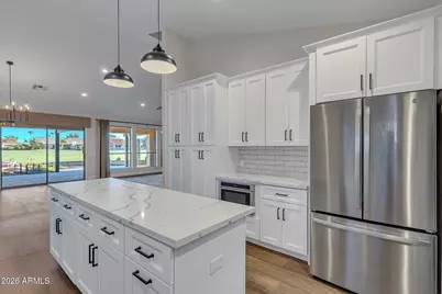 10059 E Cedar Waxwing Drive, Sun Lakes, AZ 85248 - Photo 8