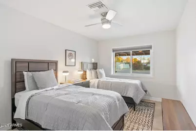 1716 W Berridge Lane, Phoenix, AZ 85015 - Photo 10