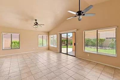 14653 W Piccadilly Road, Goodyear, AZ 85395 - Photo 6
