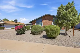 8214 E Buena Terra Way, Scottsdale, AZ 85250 - Photo 2