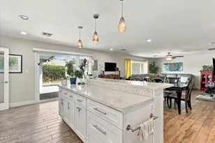 8214 E Buena Terra Way, Scottsdale, AZ 85250 - Photo 12