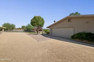 5738 N 24th St, Phoenix, AZ 85016 - Photo 48