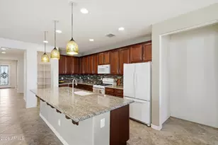 21960 N 97th Glen, Peoria, AZ 85383 - Photo 6