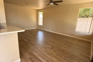 6223 W Wikieup Ln, Glendale, AZ 85308 - Photo 12
